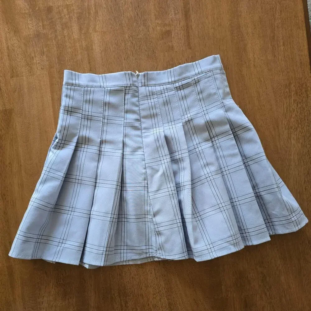 Princess polly pleated plaid skirt - Picture 2 of 3